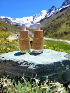 Le sérum, produit révolutionnaire et indispensable en cosmétique naturelle